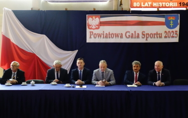Powiatowa Gala Sportu &ndash; wyjątkowe święto ludzi, kt&oacute;rzy z pasją i determinacją budują sportowy prestiż naszego regionu 4