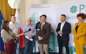 3. Podczas konferencji głos zabrał Andrzej Lasak Urzędujący Członek Zarządu
