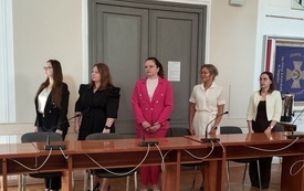 04 - nauczyciele mianowani podczas ślubowania