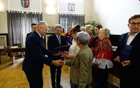 05 Wręczenie dyplomu dla Koła Gospodyń Wiejskich w Skorocicach