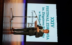 01 Otwarcie konferencji, na zdjęciu Stanisław Klimczak Wicestarosta Buski