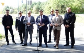 02 Przy mikrofonie Michał Skotnicki Wicewojewoda Świętokrzyski